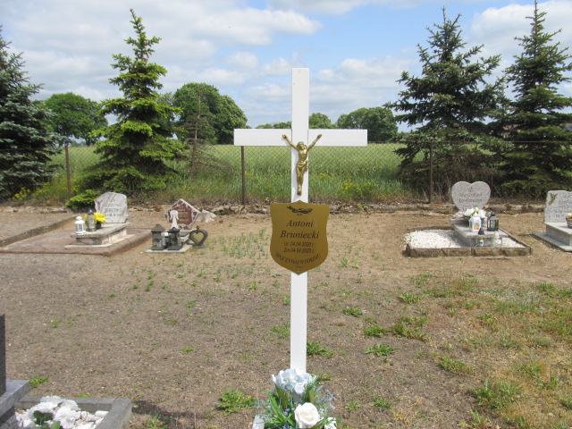 Antoni Bruniecki 2020 Rekownica - Grobonet - Wyszukiwarka osób pochowanych
